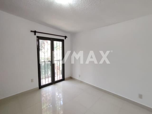 Venta de casa en Condominio, Col. Los Volcanes, Cuernavaca, Morelos...Clave 5666