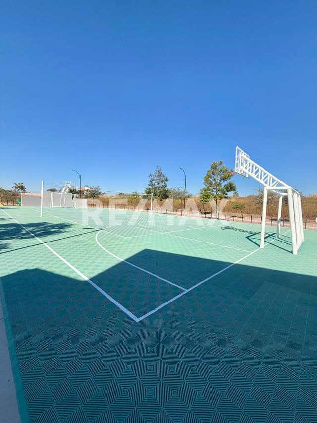 TERRENO EN VENTA EN CIUDAD MADERAS CIPRES CORREGIDORA