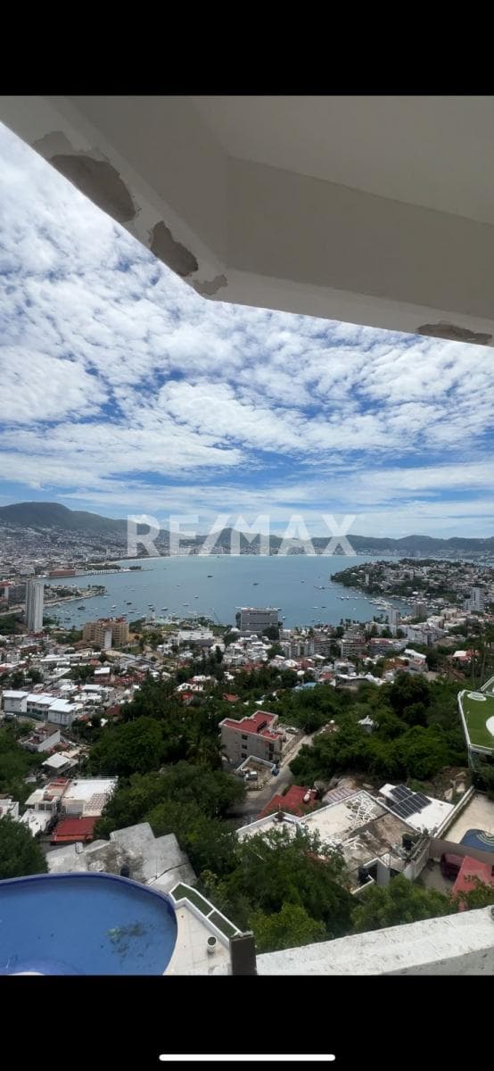 Departamento en piso 7 en la Fortaleza Acapulco