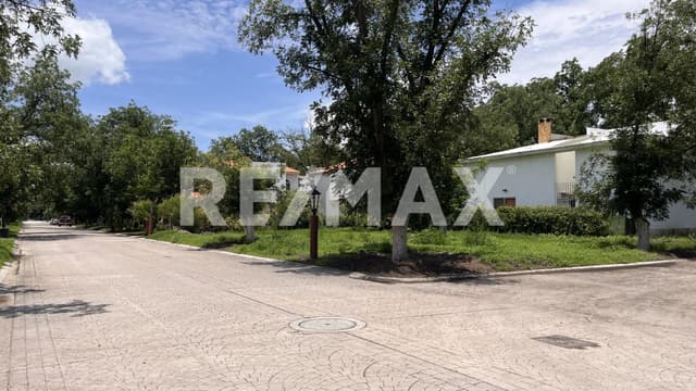 TERRENO EN VENTA FRACCIONAMIENTO REAL CASTILLA