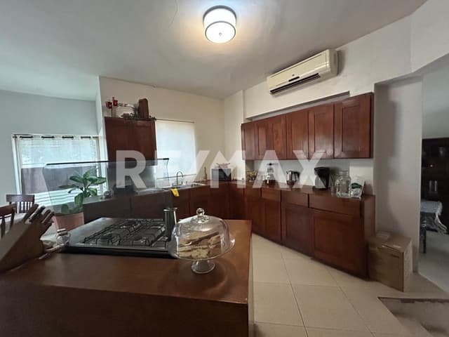 EN VENTA RESIDENCIA DE UNA PLANTA EN CERRADA DEL SOL I EN CD. JUAREZ, CHIH.