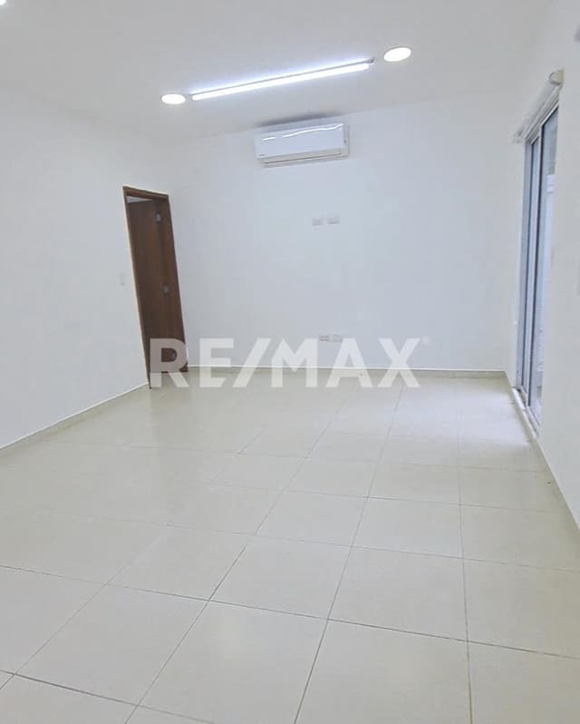 Casa para oficina en renta con 204 m2 en Montes de Ame, Mérida Yucatán