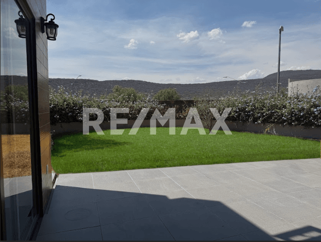 CASA EN RENTA EN CONDOMINIO ALTOZANO