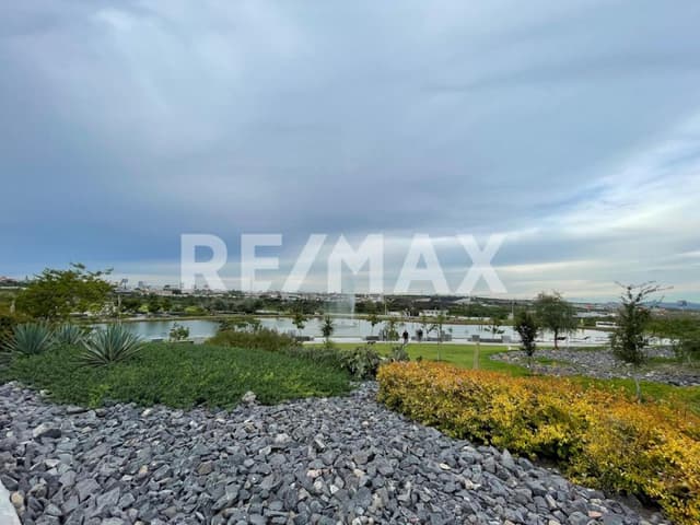 Terreno en venta Capital Sur