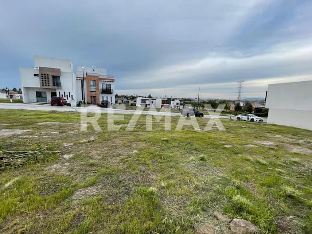 Terreno en venta Capital Sur