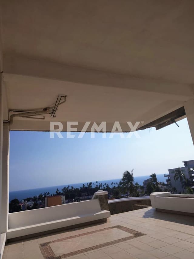 Departamento en venta en Las Playas, Acapulco – Excelente ubicación, amplios espacios y vista privilegiada a la bahía