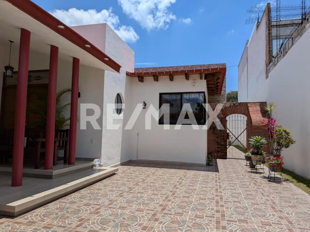 CASA EN VENTA EN TEQUISQUIAPAN