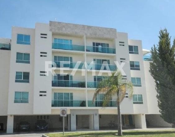 DEPARTAMENTO AMUEBLADO EN CLUSTER VISTA MARQUEZ, LOMAS DE ANGELOPOLIS