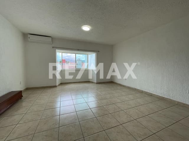 Venta de casa en el Fracc. Las Fincas, Jiutepec, Morelos...Clave 5817