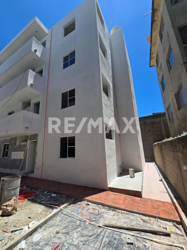 DEPARTAMENTO EN VENTA Edit. A 2do nivel