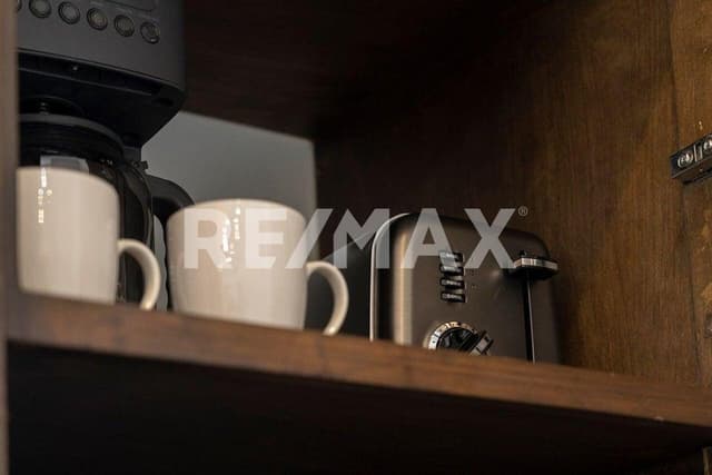 Casa Vera 9 Camino a la Playa, Cabo Corridor