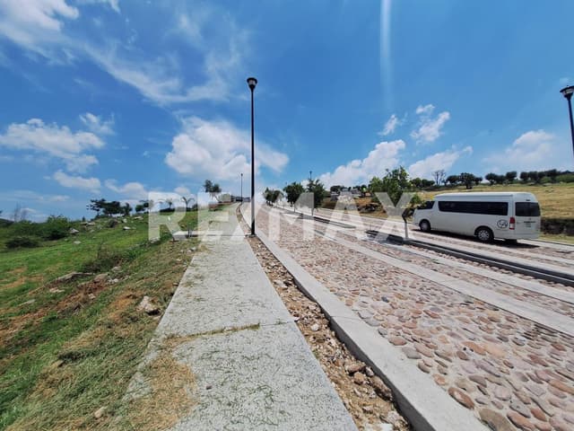 TERRENO EN VENTA EN FRACCIONAMIENTO BALVANERA POLO & COUNTRY CLUB