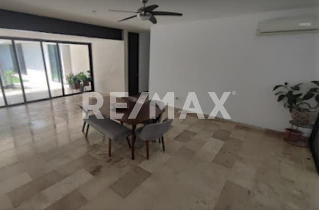 CASA EN VENTA UBICADA EN MÉRIDA, YUC.
