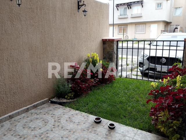 CASA EN RENTA EN PACHUCA