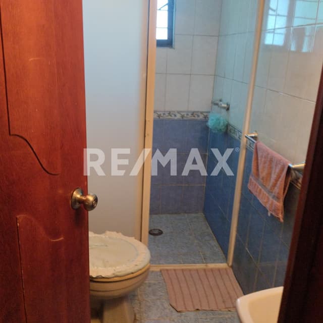 VENTA DE CASA EN LOMAS DE ZARAGOZA, IZTAPALAPA.