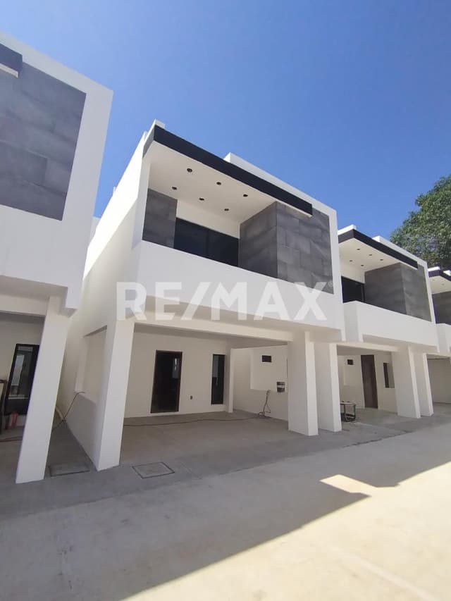 Casa en venta Col Unidad nacional