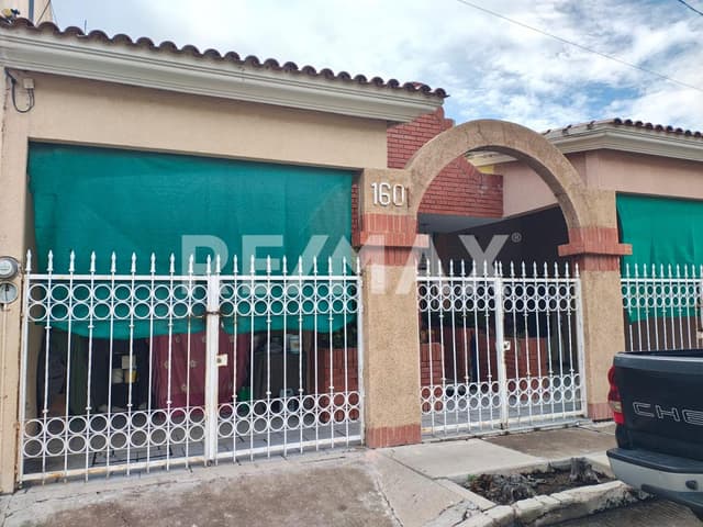 CASA EN VENTA EN EL SUR