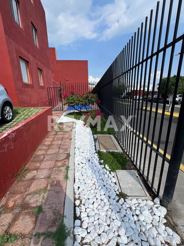 CASA RENTA COLONIA PEÑUELAS