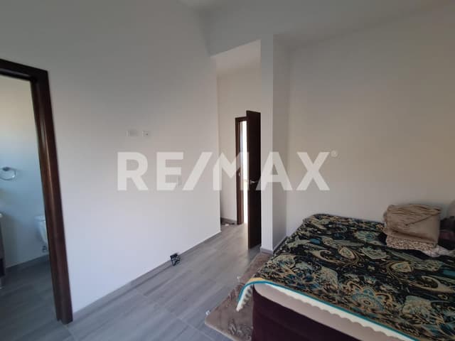 Moderna Casa Nueva en Venta con Terraza Panorámica y Vista al Mar