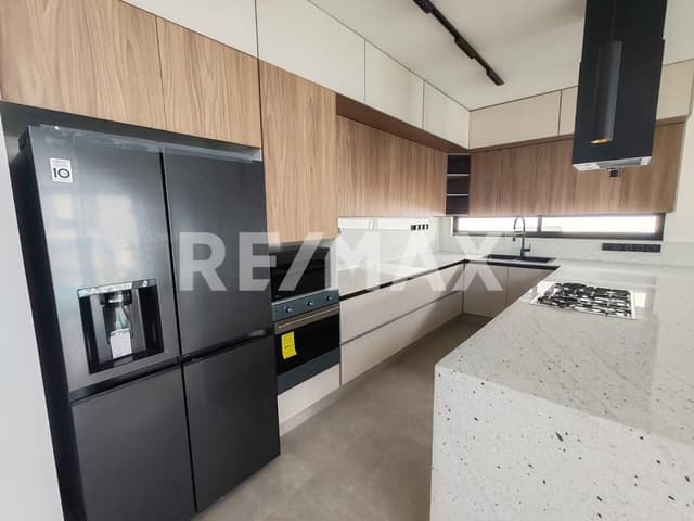 Casa en Venta en el Fraccionamiento Lomas de Cocoyoc