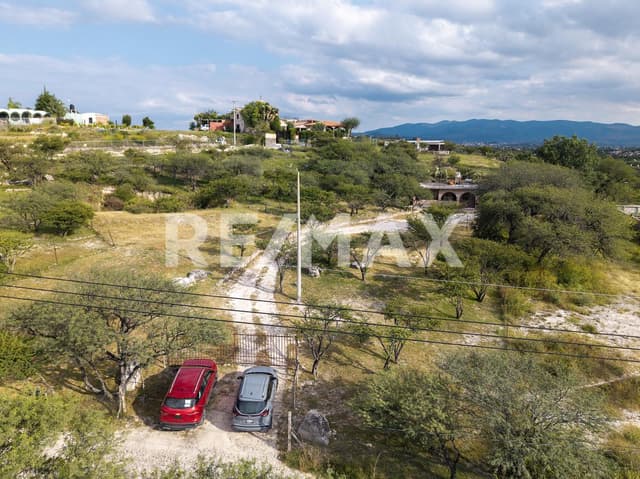 Propiedad Única con Aguas Termales en Cieneguita