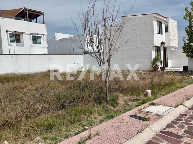 VENTA TERRENO CIUDAD MADERAS QUERETARO