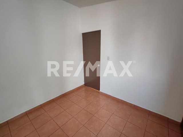 Venta de casa sola en Buenavista, Cuernavaca, Morelos...Clave 5929