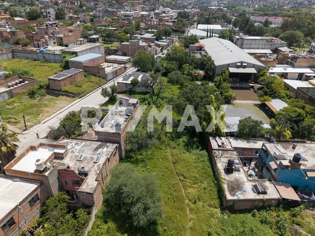 Terreno Antigua Estación FF CC