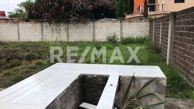 Venta de terreno en el Fracc. Islas de Cuautla, Ayala, Morelos...Clave 5934