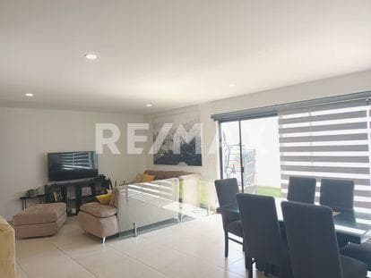 CASA EN VENTA EN RESIDENCIAL BIOGRAND JURIQUILLA