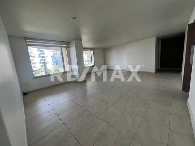 Venta Departamento en Bosque Real, Huixquilucan, Estado de Mexico.