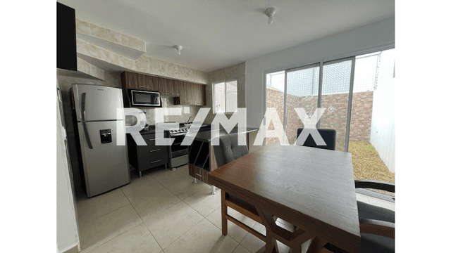 CASA EN RENTA EN SENDAS RESIDENCIAL