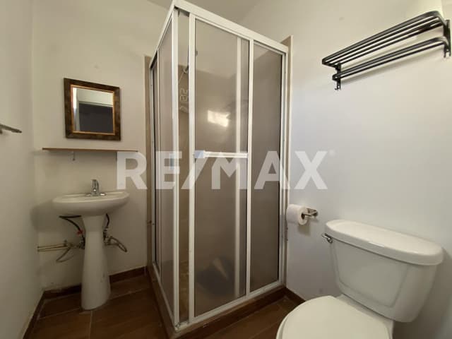 DEPARTAMENTO EN RENTA EN SANTA MARIA