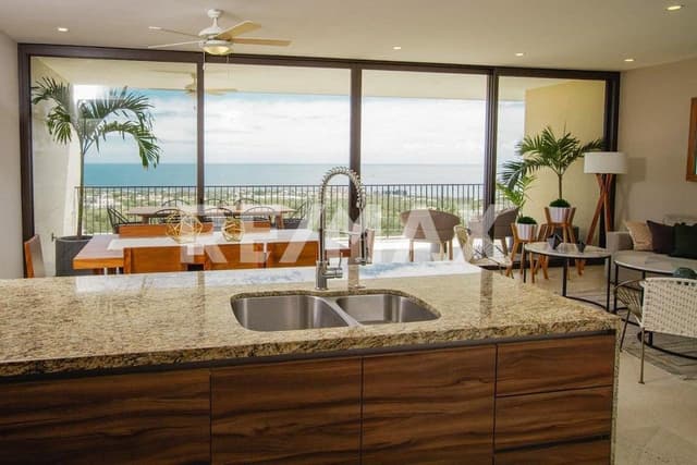 THE 360 VIEW PENT HOUSE G 401, CAMINO SOLARIA