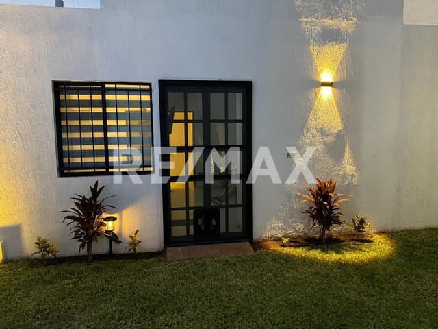 Casa en renta amueblada, equipada, con servicios incluidos, y paneles solares