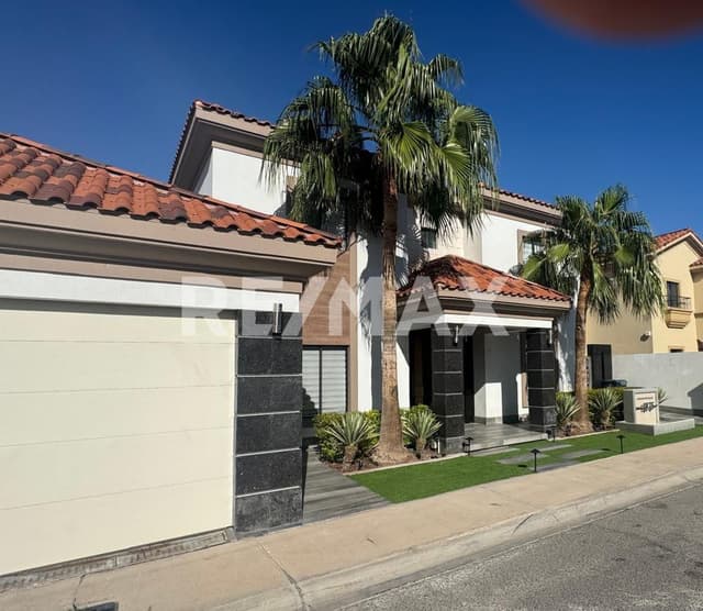 Privada Vista Hermosa - Casa en Renta