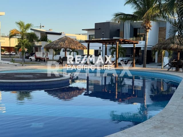 TERRENO EN VENTA EN PARAISO MARINA