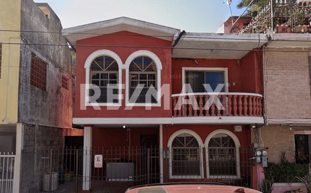 CASA EN VENTA - RICARDO FLORES MAGON - CIUDAD MADERO