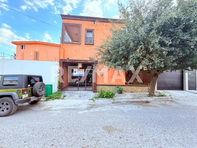 CASA EN VENTA COLONIA AZTLAN