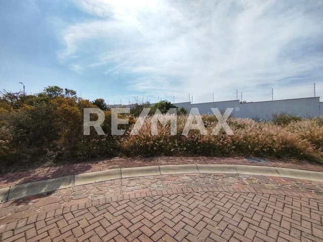 TERRENO EN VENTA CIUDAD MADERAS MONTAÑA, QUERETARO