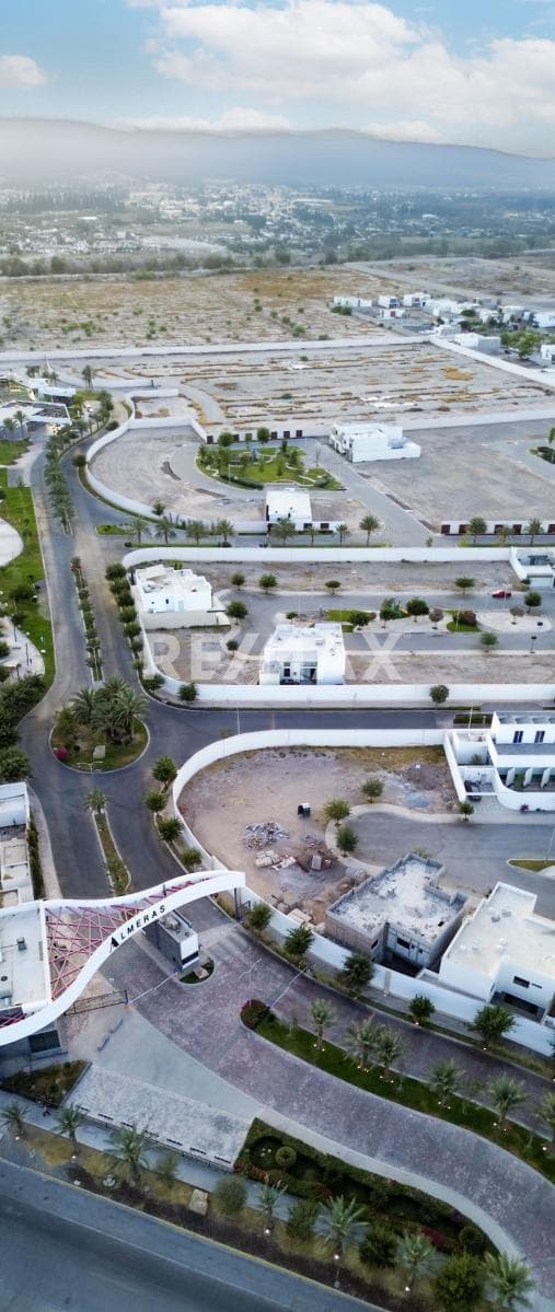 TERRENO EN VENTA EN ALMERAS