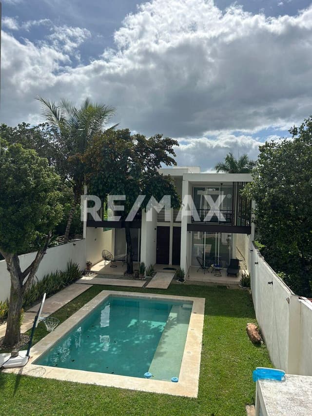 SE VENDEN 3 CASAS JUNTAS EN EL CENTRO DE MÉRIDA