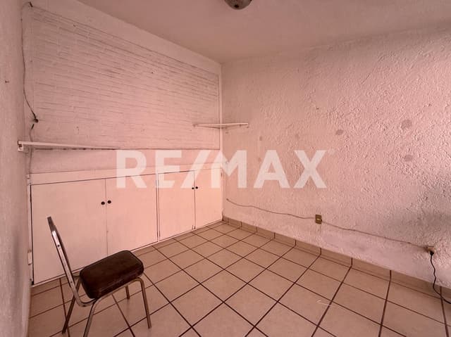 Casa en venta con seguridad, Fracc. Club de Golf Cuernavaca...Clave 5974