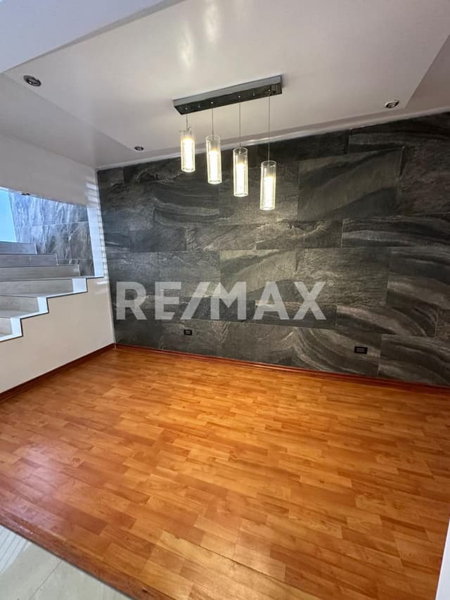 CASA AMUEBLADA EN RENTA UBICADA EN FRACC. CERRADAS DEL VALLE