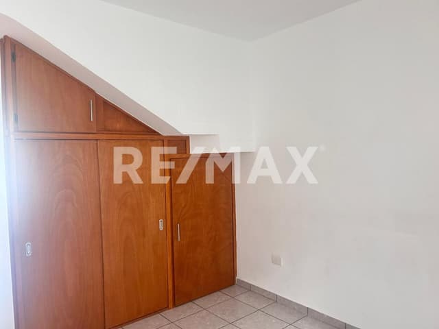 CASA EN VENTA EN MISION MARIANA IV