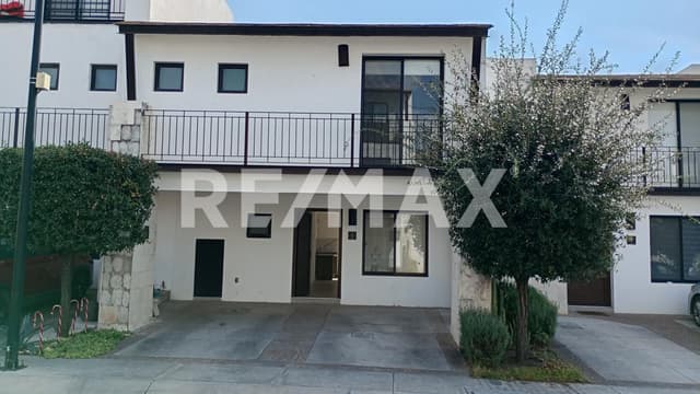 Venta de casa en Torre de Piedra, Gran Reserva