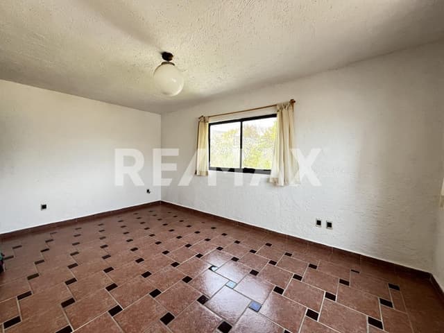 Renta de casa en condominio de 4 casas, Ocotepec, Cuernavaca, Morelos...Clave 6011