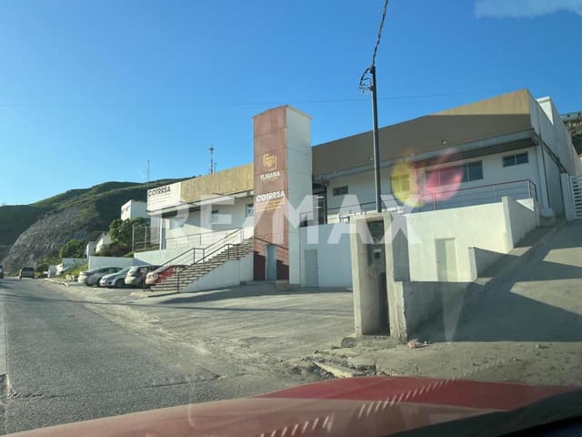 Venta de Terreno Comercial Estratégico en Zona de Alto Crecimiento