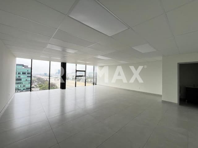 OFICINA EN RENTA DE 71 M2, EN ZONA URBANA RIO TIJUANA, B.C.