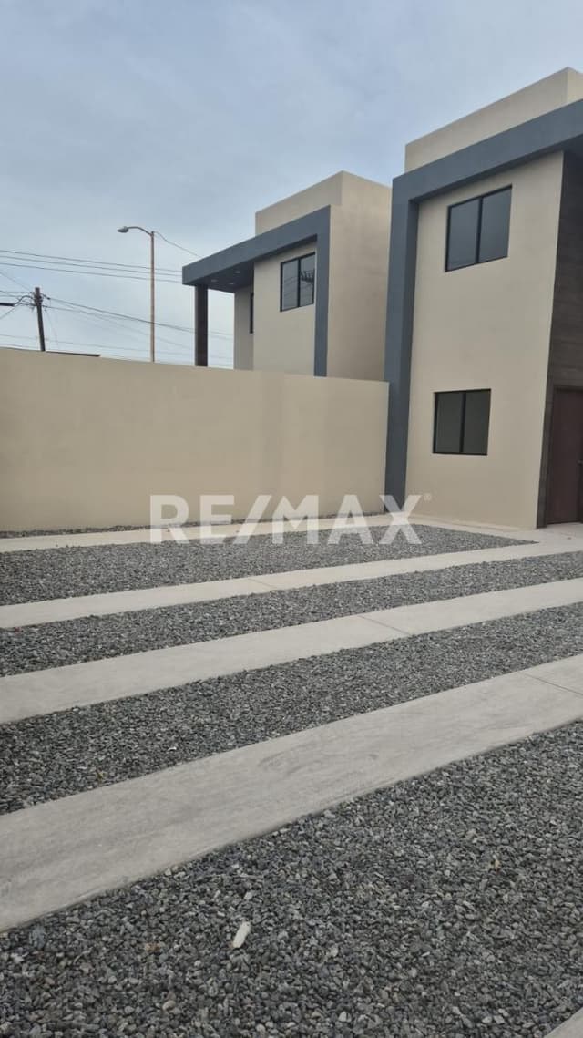 SE VENDE CASA EN COLONIA COLONIA COMPUERTAS